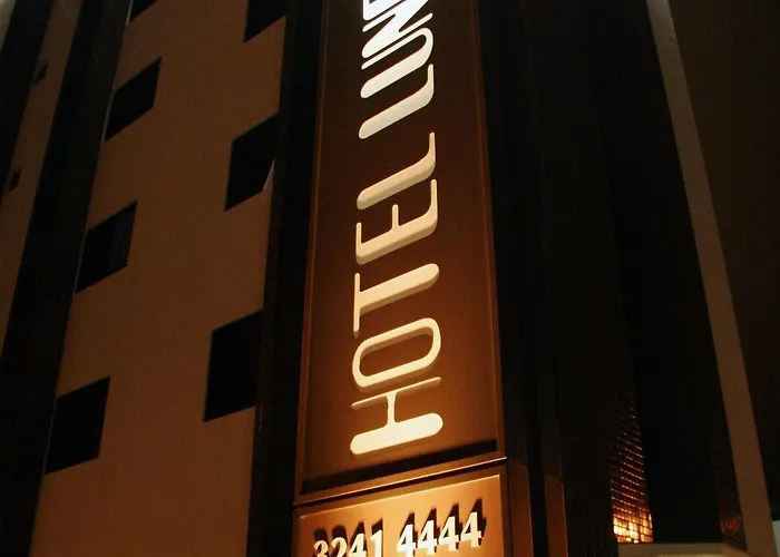 Hotel Lunes