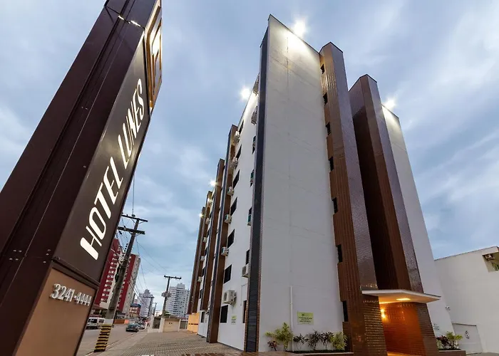Hotel Lunes