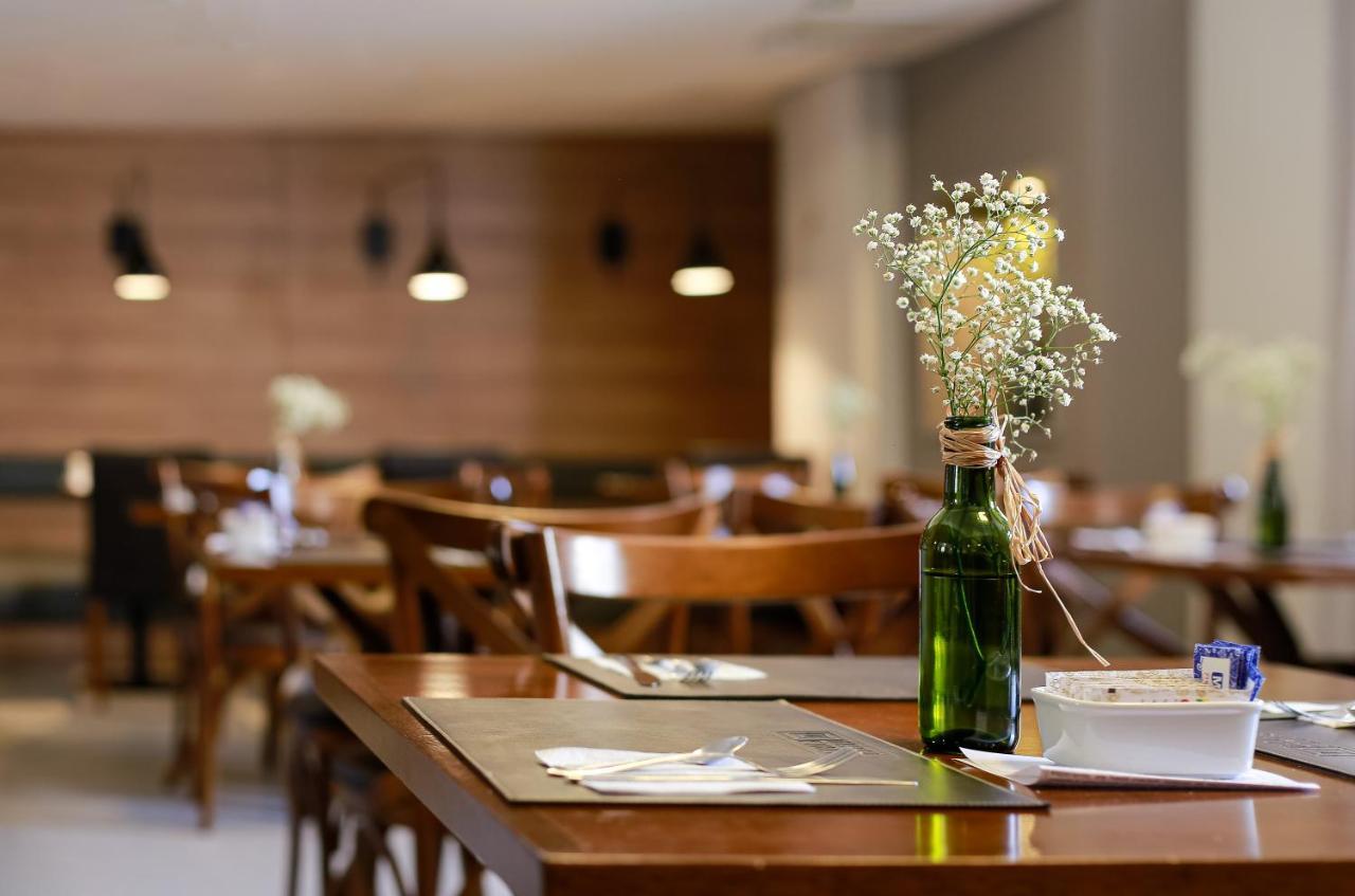 Lunes 酒店 Sao Jose (Santa Catarina)